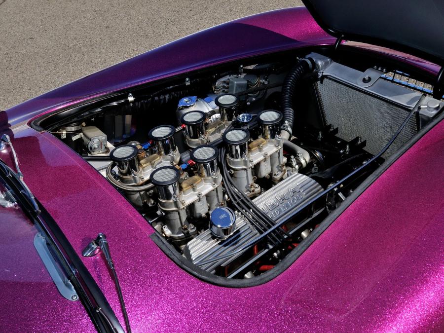 Shelby Cobra Coupe Dragon Snake 1963 года  (фото 9 из 11)